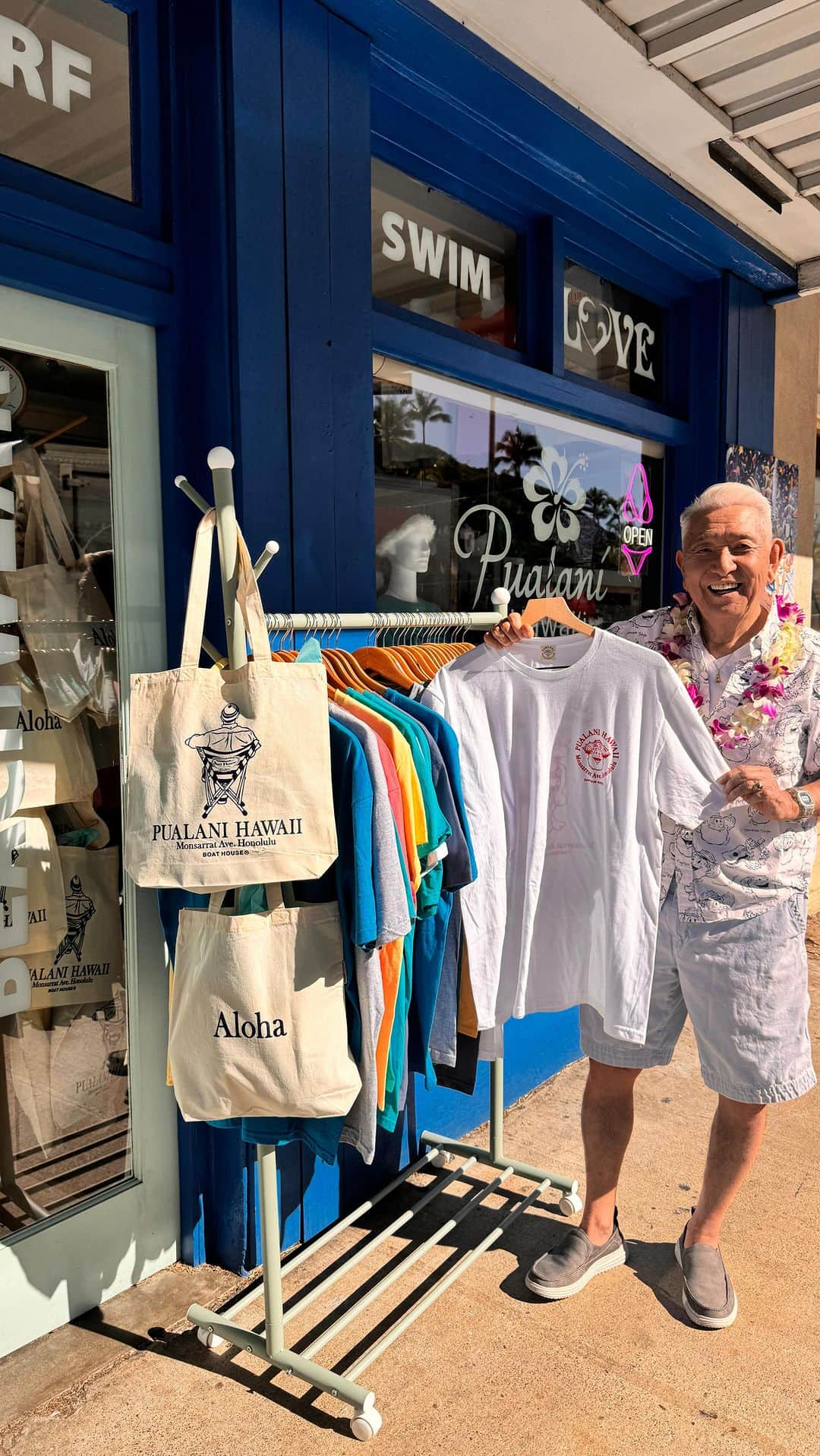 Pualani Hawaii Beachwearのインスタグラム