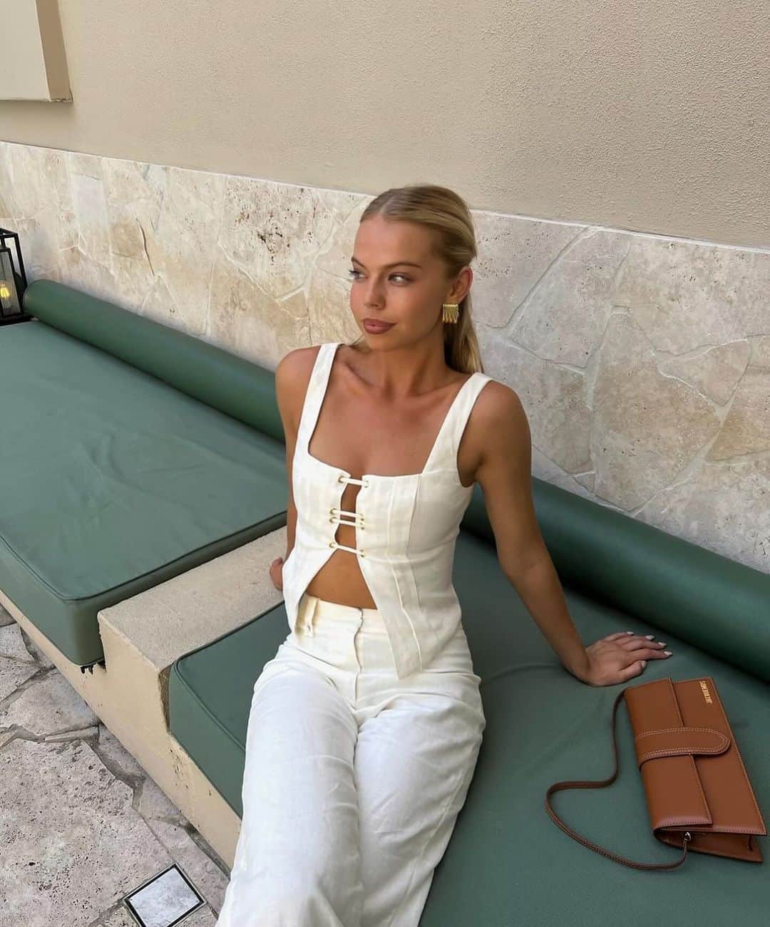 KOOKAI のインスタグラム：「We love @georgiamaydavis in the Palm Top & Tailored Pants •• Available in boutiques and online #kookai」