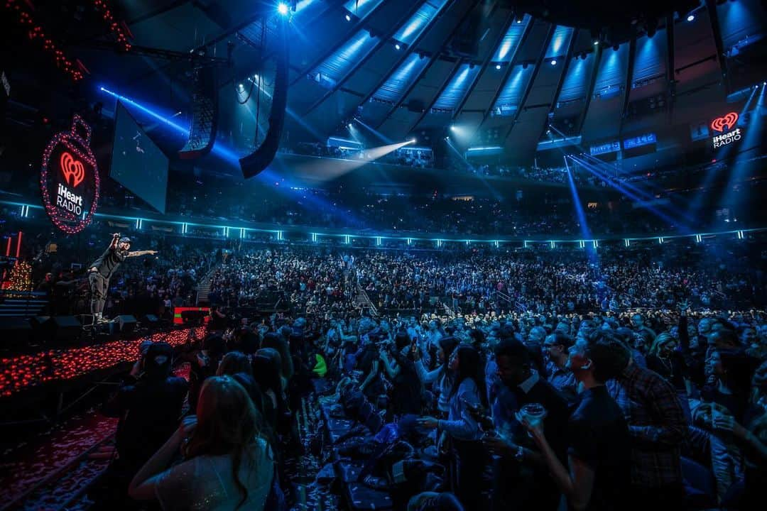 OneRepublicのインスタグラム：「MSG - NYC @iheartjingleball ⚡️Blew our minds tonight.」