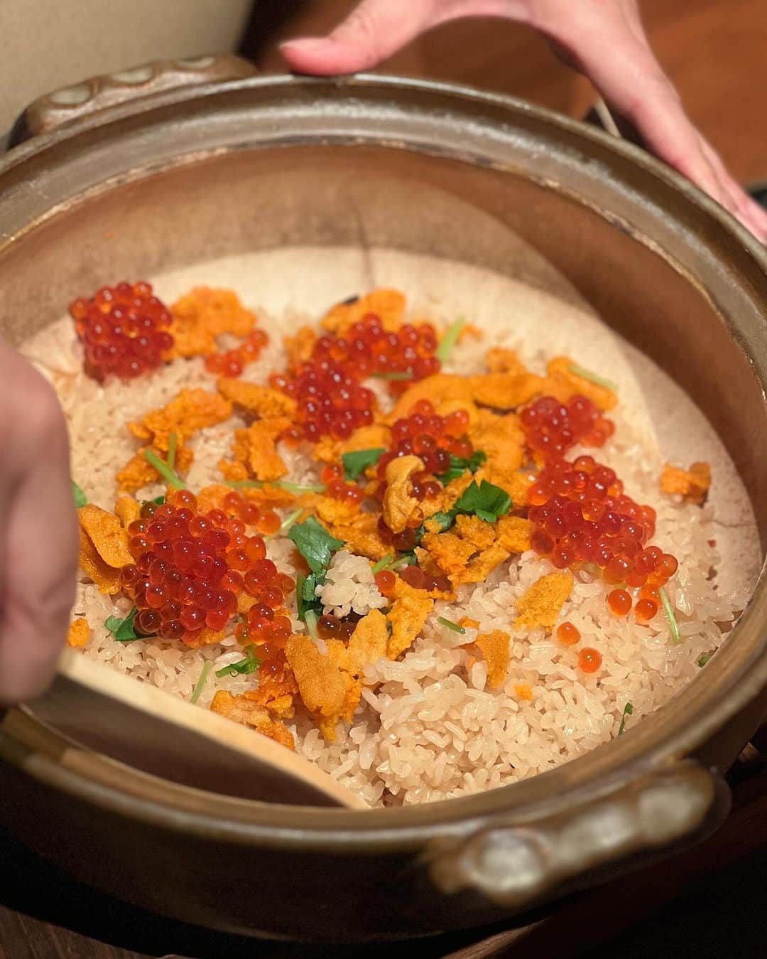 ウィウ＝ワンナロット・ソンティチャイのインスタグラム：「🐱🍴」
