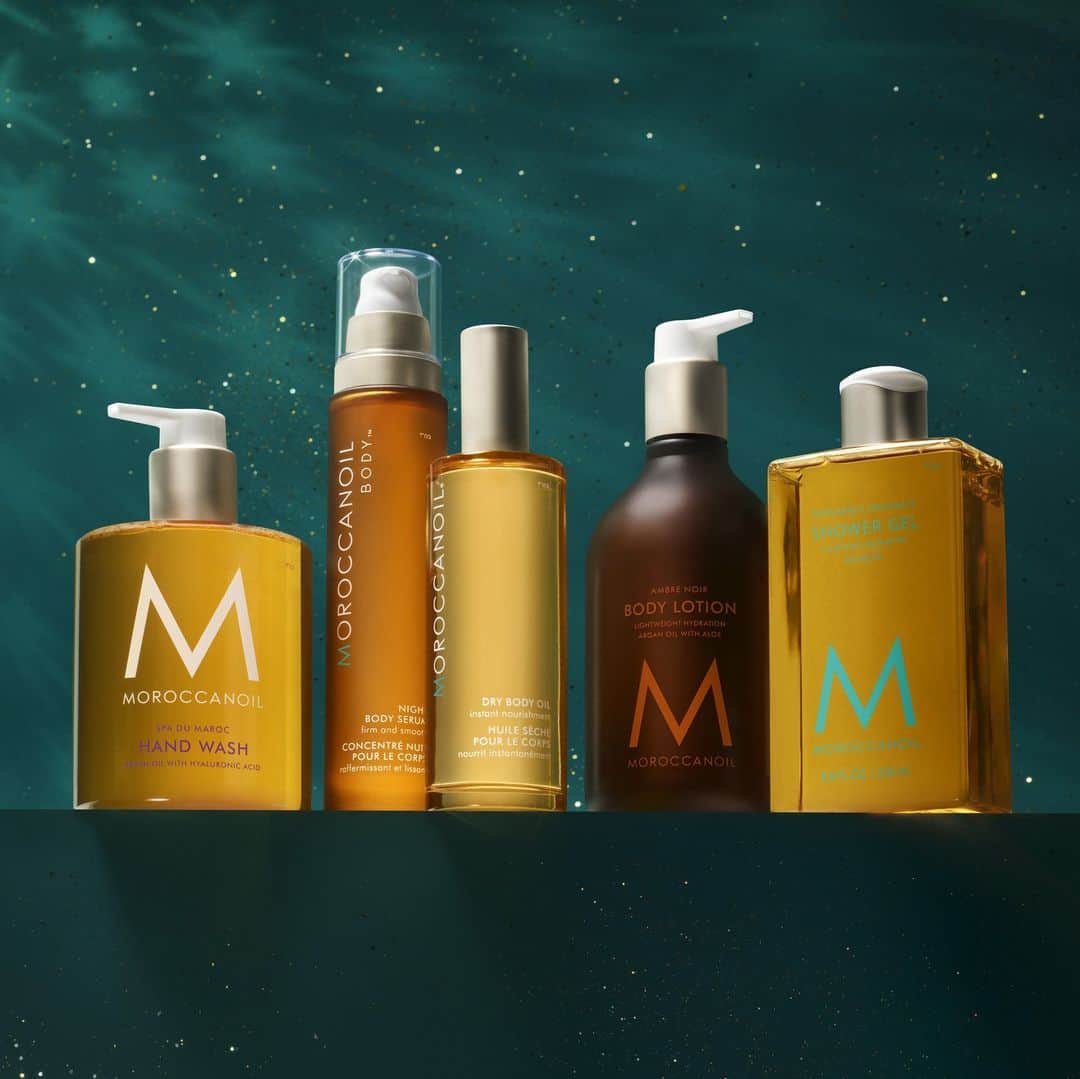 Moroccanoilのインスタグラム：「LET IT GLOW ✨ with antioxidant-rich, argan oil-infused body care favorites for everyone on your list. (Or hey, just keep them—we won’t tell.)」