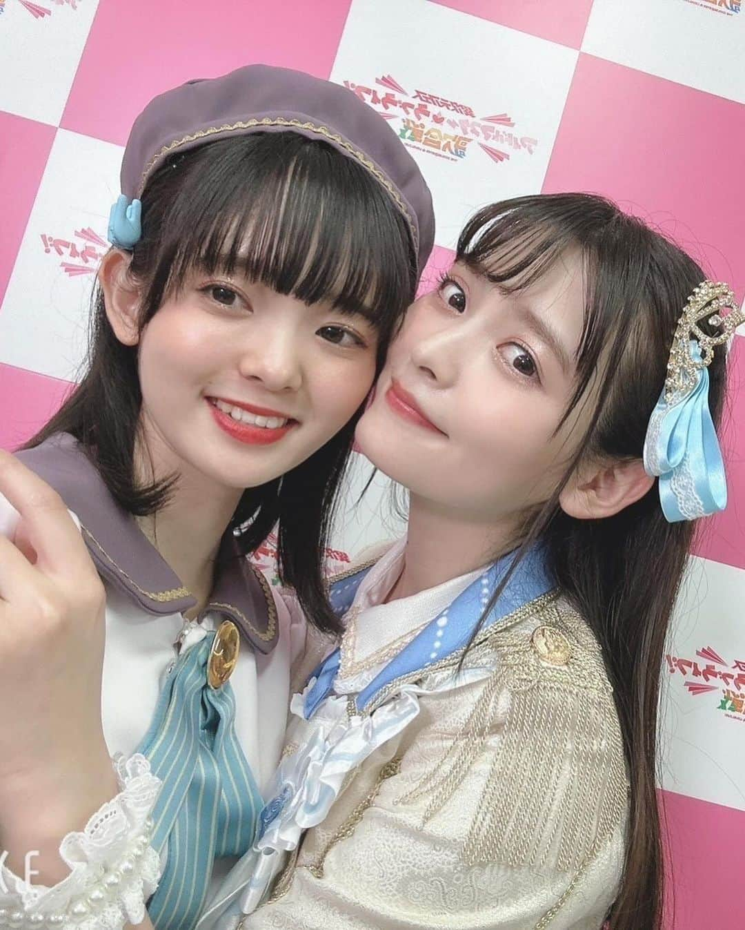 上坂すみれさんのインスタグラム写真 - (上坂すみれInstagram)「「異次元フェス アイドルマスター★♥︎ラブライブ！歌合戦」Day1、終了しました〜っ！ アナスタシアと一緒に、本当にすごい景色を見ることができました！異次元がビッグバンでしたねっ！ あつあつのうちに本日の想い出お写真たちをお裾分け…！  新たな出会いがたくさんあるお祭りでした！ 推し楽曲がすごく増えました〜っ！本当にいい曲ばかり…！ （それからあんな方やこんな方と連絡先交換しちゃったりしてうふふ） こんなステキな空間にまた出会えるよう、願っていますっ！ アーニャ、ありがとう！これからも一緒に、よろしくねっ！  #異次元フェス #アナスタシア #上坂すみれ」12月10日 1時04分 - uesaka_sumire