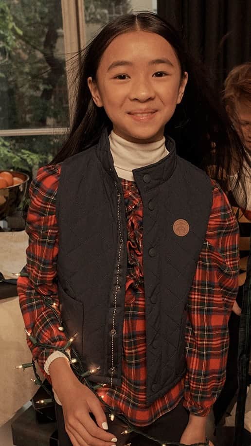 ブルックスブラザーズのインスタグラム：「The Nice List: Wrap up their holiday wishes with ultimate festive looks」