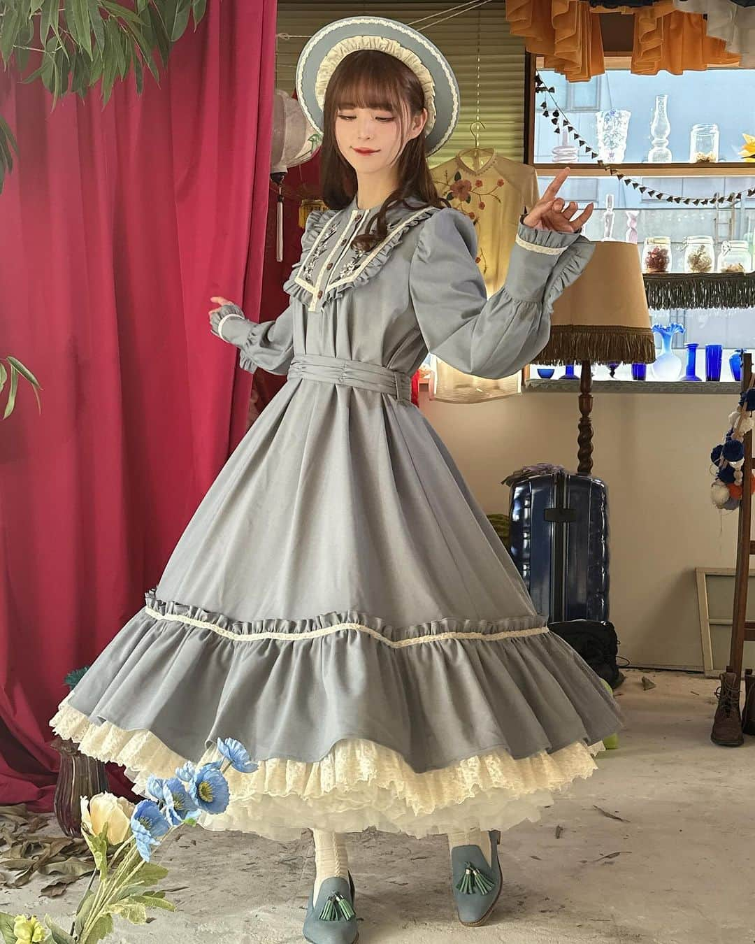 深澤翠のインスタグラム：「夢が詰まっているんだよ☁️🌟  #星箱works  #lolitafashionstyle  #ロリィタ」