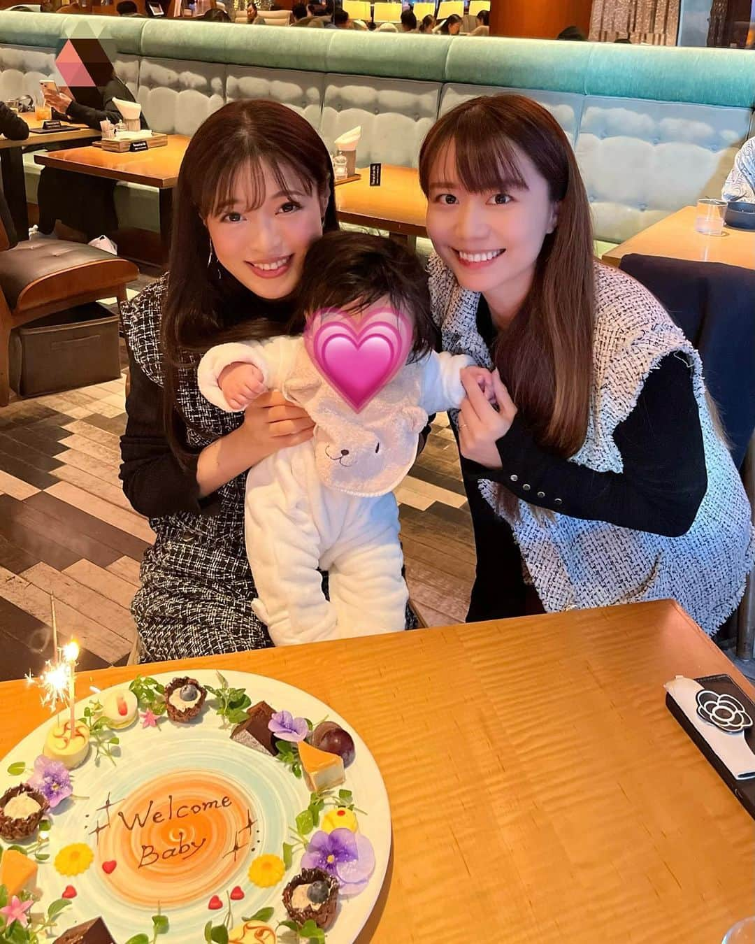 高橋としみのインスタグラム：「さきちゃんと渋谷でランチ🍖  ベビちゃん抱っこさせてもらったょ❤️ 可愛すぎてめっちゃ癒された☺️☺️☺️ 同い年になる予定✨✨  @tokusaki_golf ちゃん プレートもありがとーう❤️  #お祝い#ありがとう#渋谷ランチ#妊娠報告 #妊娠中期 #渋谷カフェ」