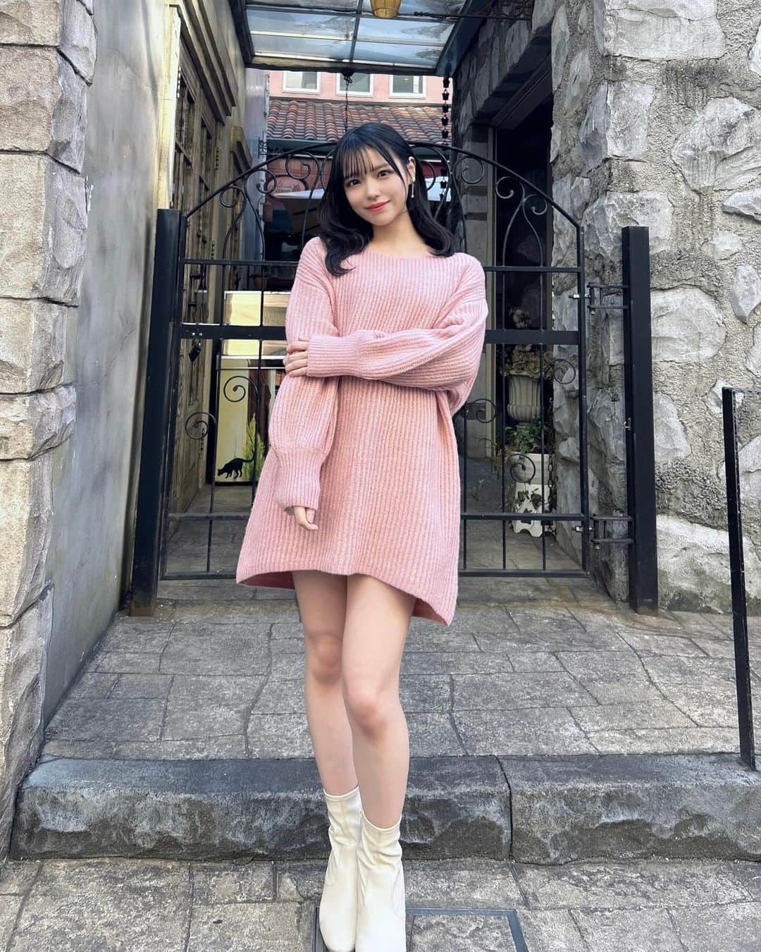 岩田陽菜さんのインスタグラム写真 - (岩田陽菜Instagram)「ニットワンピース🎀  楽ちん可愛い色〜( ´˘` )🎀🎀  #ootd#GRL#RANDA」12月9日 17時56分 - hina_naso_stu48