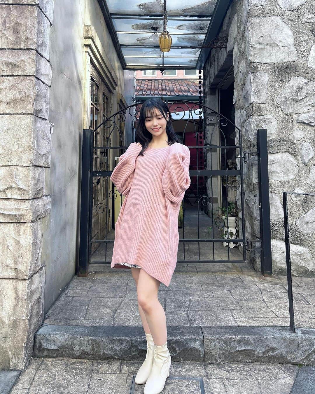岩田陽菜さんのインスタグラム写真 - (岩田陽菜Instagram)「ニットワンピース🎀  楽ちん可愛い色〜( ´˘` )🎀🎀  #ootd#GRL#RANDA」12月9日 17時56分 - hina_naso_stu48