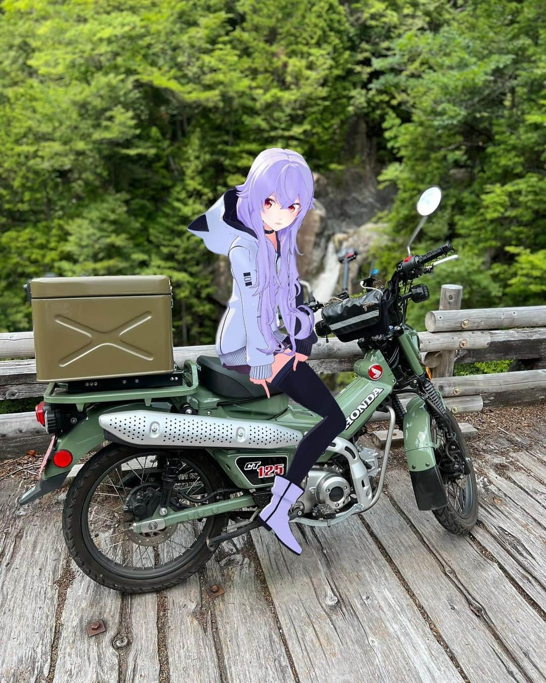 アズマリムのインスタグラム：「#またがリム #matagalim🛵  🛵Today's Motorcycle Twitter ID butterCandy2 HONDA CT125  ━━━━━━━━━━━━━  👉 What is #matagalim Azulim going to ride on your motorcycle. You can step over it! If you are a senpai who says,#matagalim, please post it!📪💕  またがリムしても良いよ！という優しいセンパイ方は、#またがリム で投稿もしくはDM等で送ってくれると嬉しいです🐈✨  #honda #hondamotorcycles #ct125 #ct125huntercub #ct125ハンターカブ #ハンターカブ #125cc #motorcycle #motorcyclelife #sepedamotor #バイク女子 #バイクのある風景 #バイク写真部」