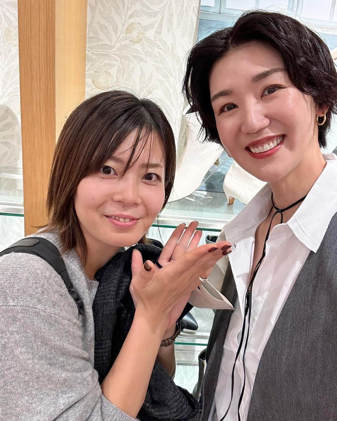 栗原恵さんのインスタグラム写真 - (栗原恵Instagram)「. なんと大好きなみーちゃんが会いに来てくれました🥰 @m.sato8   あーうれしい🤭❤️」12月9日 19時01分 - megumi_kurihara_official