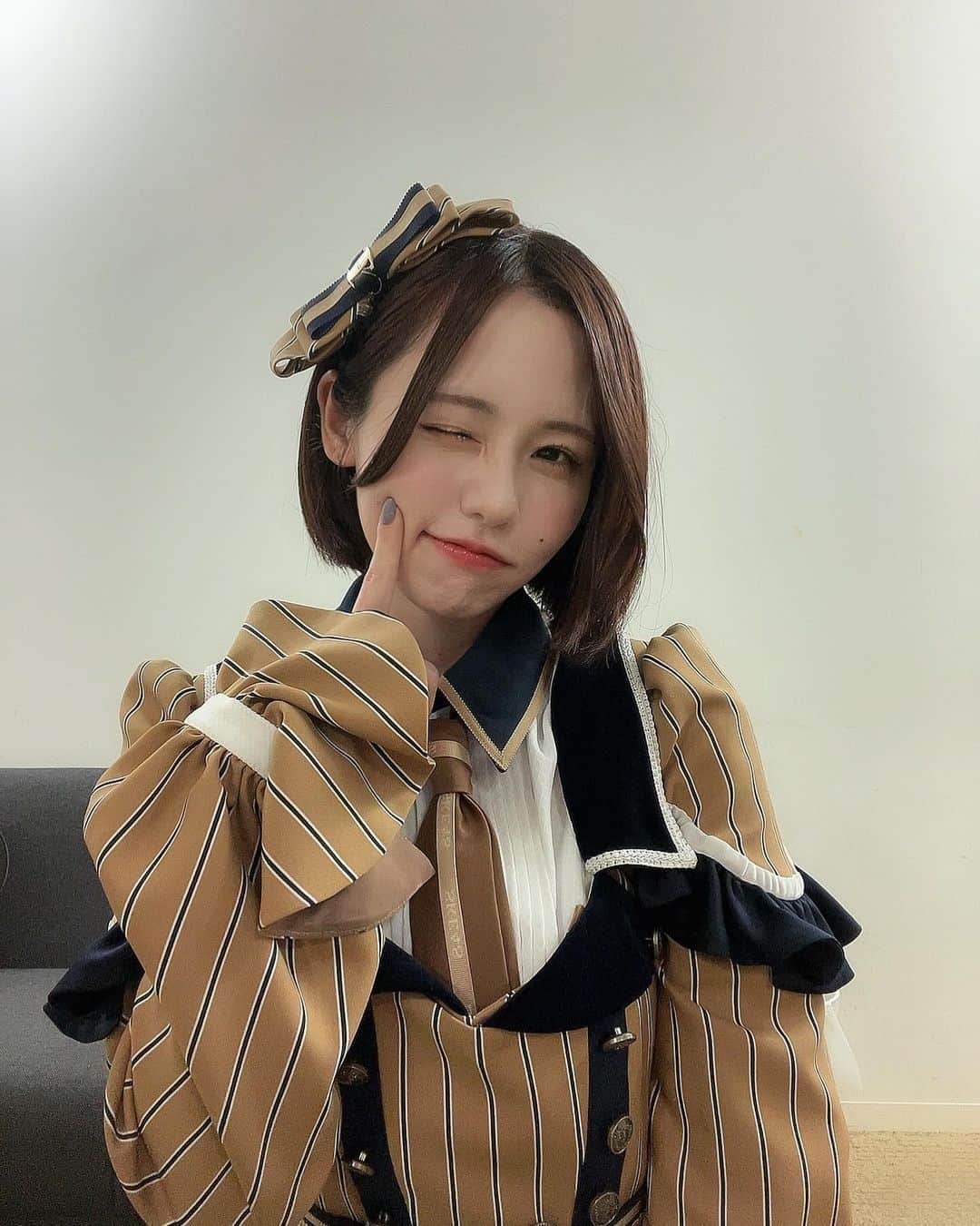 佐藤佳穂さんのインスタグラム写真 - (佐藤佳穂Instagram)「ショートボブすき☝️🤍   #ショートボブ   #アイドル衣装」12月9日 18時52分 - biosato_3