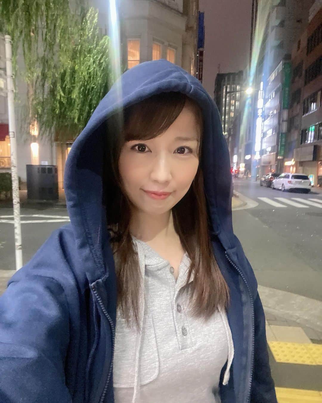 道岡桃子さんのインスタグラム写真 - (道岡桃子Instagram)「なぜか  フードをかぶるのが  とても好きです！  グレーも良いですよね☺️  onepiece→sz2307192121023001 coupon→EBSJP321 試すたび、好きが見つかる。届くたび、好きが増えてく。#SHEINGoodFinds#SHEIN冬の感謝 #SHEINforAll #loveshein #ad #saveinstyle #instagood #followforfollowback #followers #instafashion #ootd #ootdfashion #アナウンサー #アナウンサー衣装 #アナウンサーコーデ #フリーアナウンサー #女子アナ #女子アナコーデ#パーカー #パーカーコーデ #パーカーワンピース」12月9日 18時53分 - momoko_ana