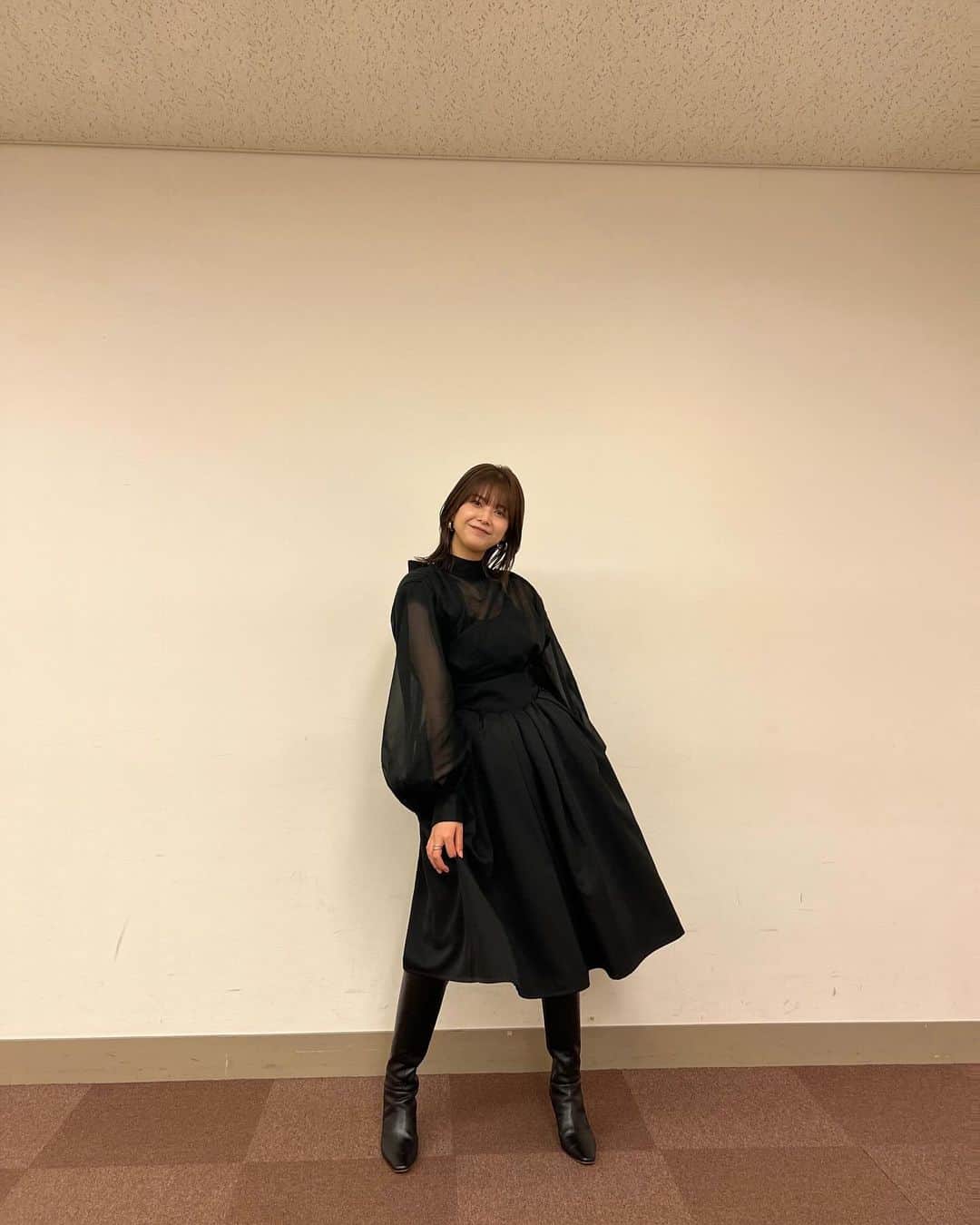 渡邉理佐さんのインスタグラム写真 - (渡邉理佐Instagram)「先日、優子さんのファンミーティングにゲストでお邪魔させていただきました☺️ あたたかい素敵な空間でとっても幸せでした、、🫶🏻  ありがとうございました🌷」12月9日 19時18分 - _risawatanabe_