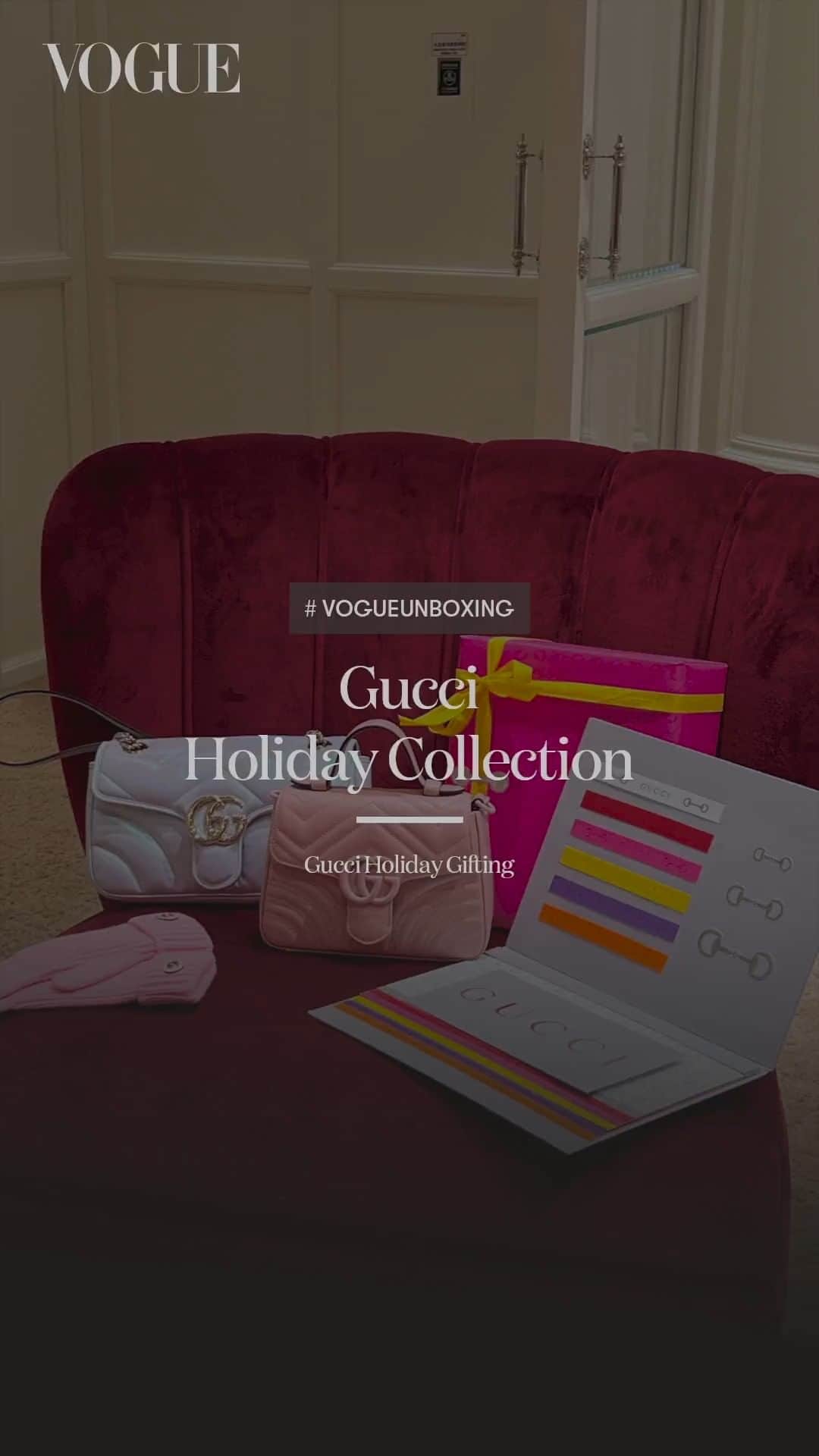 Vogue Taiwan Officialのインスタグラム：「#VogueUnboxing 年末禮物季將至，Gucci台北101推獨家客製化「禮物包裝」服務  聖誕節到底該送什麼禮給別人，又該如何讓自己成為全場焦點？編輯特選兩款全新GG Marmont包款：一款夢幻淺粉色的手提包，優雅紋理與廓形，適合送禮給甜美又氣質的她；另一款炫彩肩背包，特意選用柔軟的Nappa Vacum Iride皮革，重塑為帶有「空氣感」的蓬蓬包，適合最愛與眾不同的你！  記得，在Gucci 101挑完禮物，別忘了體驗全台獨家的客製化禮品包裝服務，讓你送禮送到對方心坎裡。  #Gucci #GucciGGMarmont #GucciTaipei101」