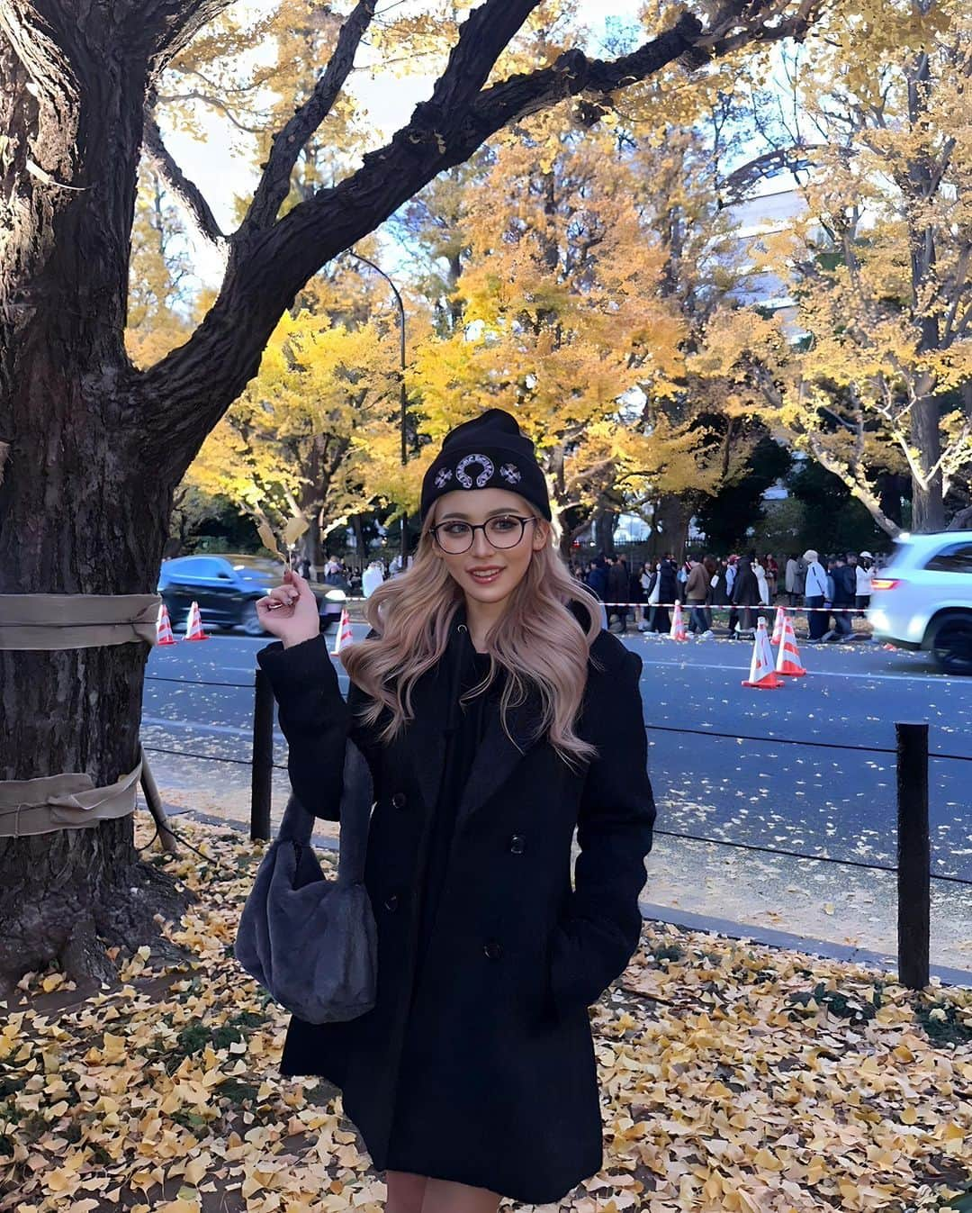 染谷リアナさんのインスタグラム写真 - (染谷リアナInstagram)「イチョウ並木綺麗すぎた🍁🍂💛   #外苑前いちょう並木  #イチョウ並木」12月9日 19時45分 - im_rianaaa93