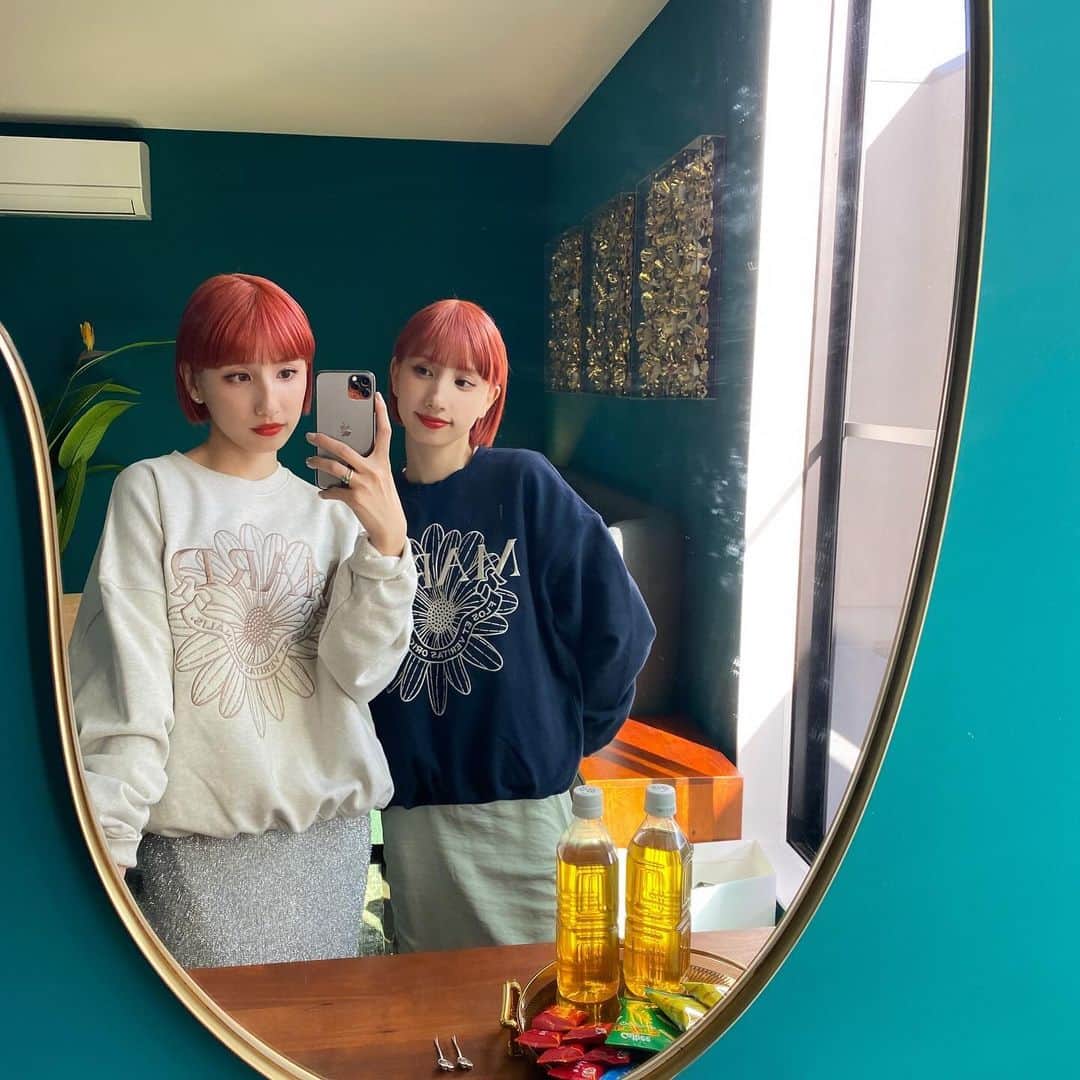 谷奥えり（えまえり）のインスタグラム：「大好きな　@mardi_mercredi_japan のトレーナーを着て❤️」
