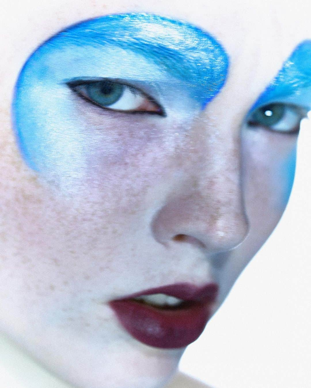 白石理絵のインスタグラム：「beauty story with @saramhanstudio  @zu_bryk  @tokyo.rebels using @kryolanofficial」