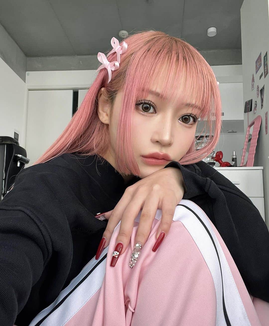 コノミのインスタグラム：「嘘」