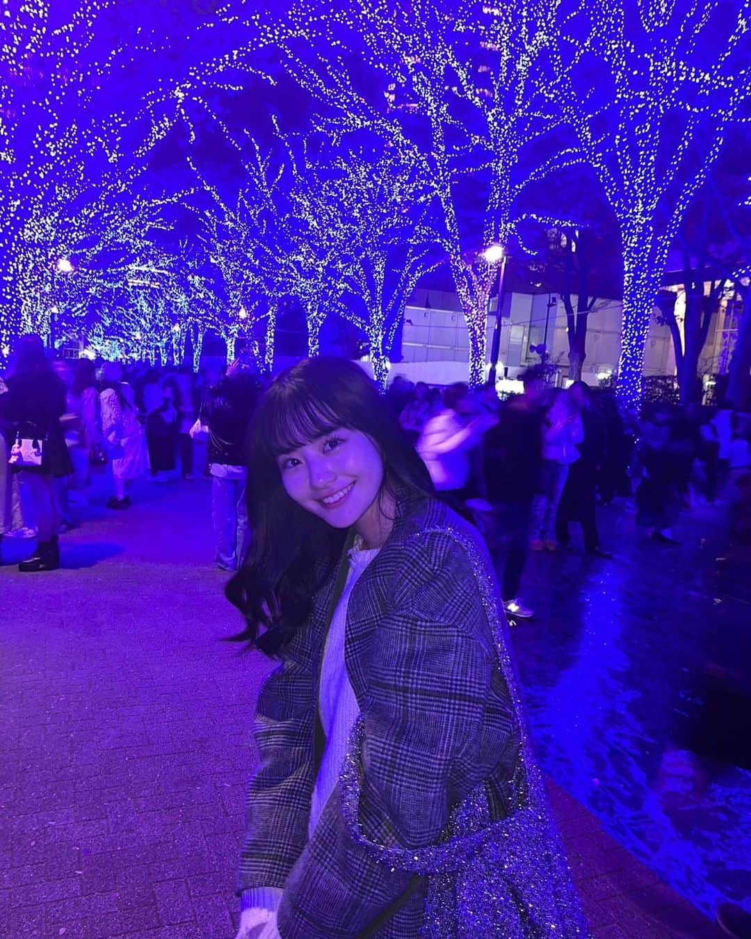 関谷瑠紀さんのインスタグラム写真 - (関谷瑠紀Instagram)「この前青の洞窟行ってきたー もうイルミネーションの時期だねぇ やっぱイルミは綺麗だねぇ  みんなはもう見たー？  #青の洞窟 #青の洞窟イルミネーション #イルミネーション #イルミ #関谷瑠紀」12月9日 20時28分 - ruki_0808