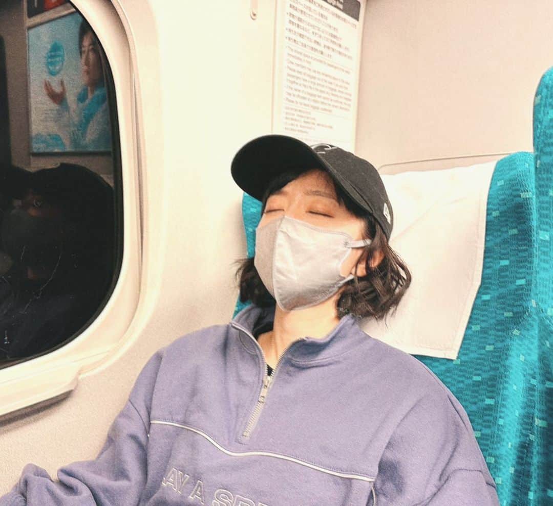 工藤晴香のインスタグラム：「#くどはる全国ツアー 睡眠の記録」