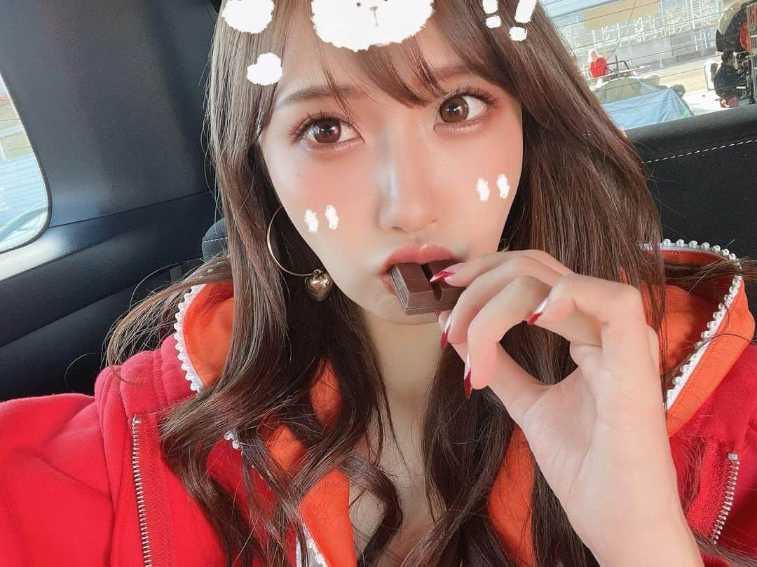 明璃奈のインスタグラム：「昨日からお仕事で 茂木へ来てます♪  朝と夜はとっても寒い❄️！  今日は久々に 早寝ができそう♥︎  おやすみなさい🌙」