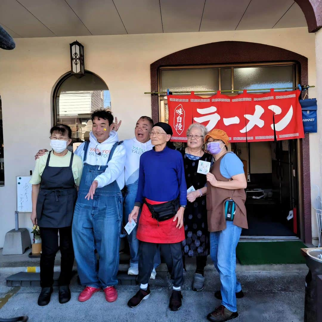 ダチョウ倶楽部さんのインスタグラム写真 - (ダチョウ倶楽部Instagram)「出川哲朗の充電させてもらえませんか？のロケでお世話になった、熊本「角萬」さんの角萬ラーメンめちゃくちゃ美味しかったです！⁡ ⁡ロケ中なので、慌てて食べたので、写真を撮るのを忘れてしまいましたが、⁡ ⁡また、食べたいラーメンでした！⁡ ⁡おすすめです！⁡Mg⁡ ⁡⁡ ⁡ #出川哲朗の充電させてもらえませんか ⁡ ⁡ #熊本⁡ ⁡ #ラーメン⁡ ⁡ #角萬 さん」12月9日 21時28分 - dachoclub_official