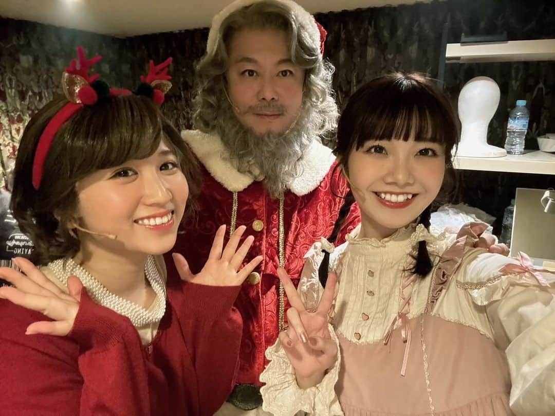 堀江貴文さんのインスタグラム写真 - (堀江貴文Instagram)「#christmas #christmscarol #musical #ふるさとチョイスプレゼンツ #ミュージカルクリスマスキャロル #絶賛公演中 #配信チケットもあるよ  https://christmascarol.jp」12月9日 21時36分 - takapon_jp