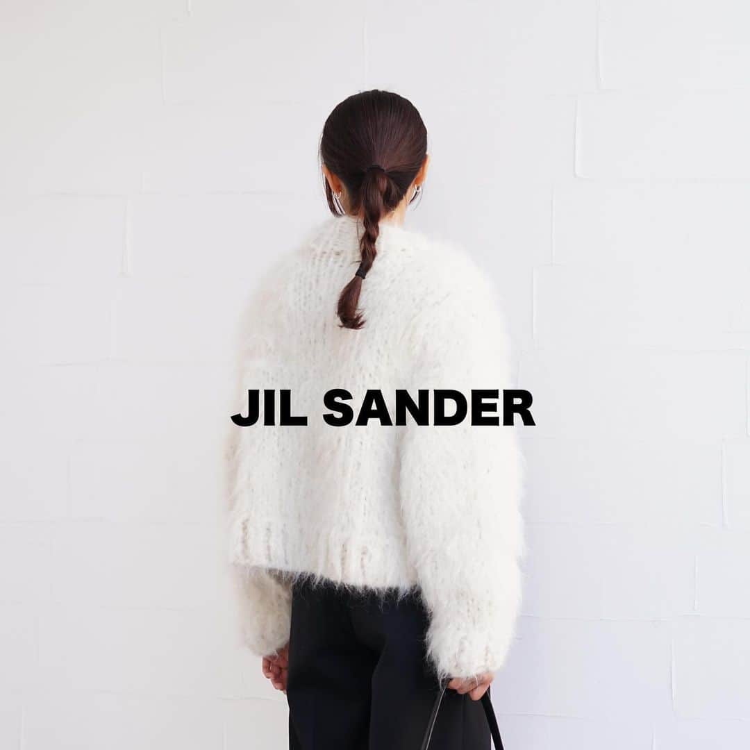 【ANN DE ARKのインスタグラム：「@jilsander   HANDKNIT BOMBER JACKET ￥457,600(tax in)  #jilsander #anndeark #arknets」