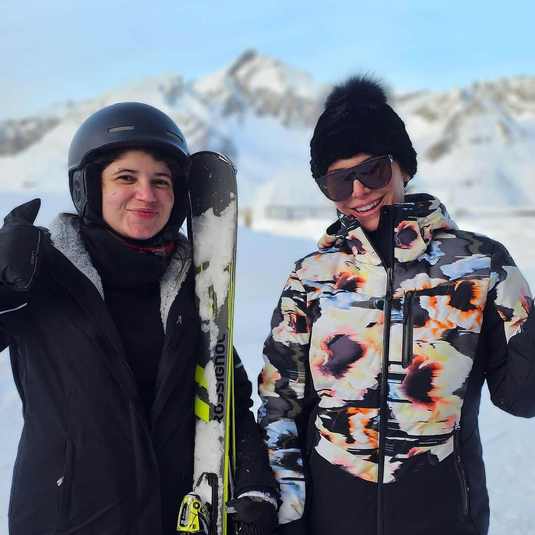 Giovanna Antonelliさんのインスタグラム写真 - (Giovanna AntonelliInstagram)「Momentos!!!!! 🩵✨🥶😉❄️☃️🇫🇷 @clubmedbrasil  @clubmed」12月9日 21時56分 - giovannaantonelli