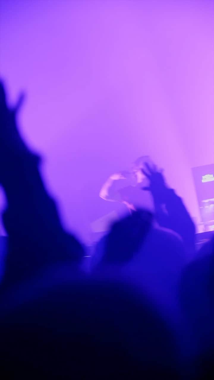 ジョルジオアルマーニのインスタグラム：「Exploring new sound horizons during @rainbowdiscoclub in Japan   Video @ymasa_  Music @yosatokyo」