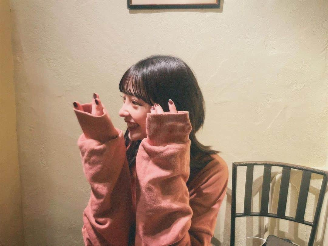 新田湖子さんのインスタグラム写真 - (新田湖子Instagram)「相手のお話を聞くのが好きだから、わたしの周りには沢山お話してくれる人が溢れてて幸せ🪔🪔 美味しいフレンチトースト屋さん連れてってくれた🍞🥛 この日ラフすぎた、笑」12月9日 22時00分 - coconitta0809