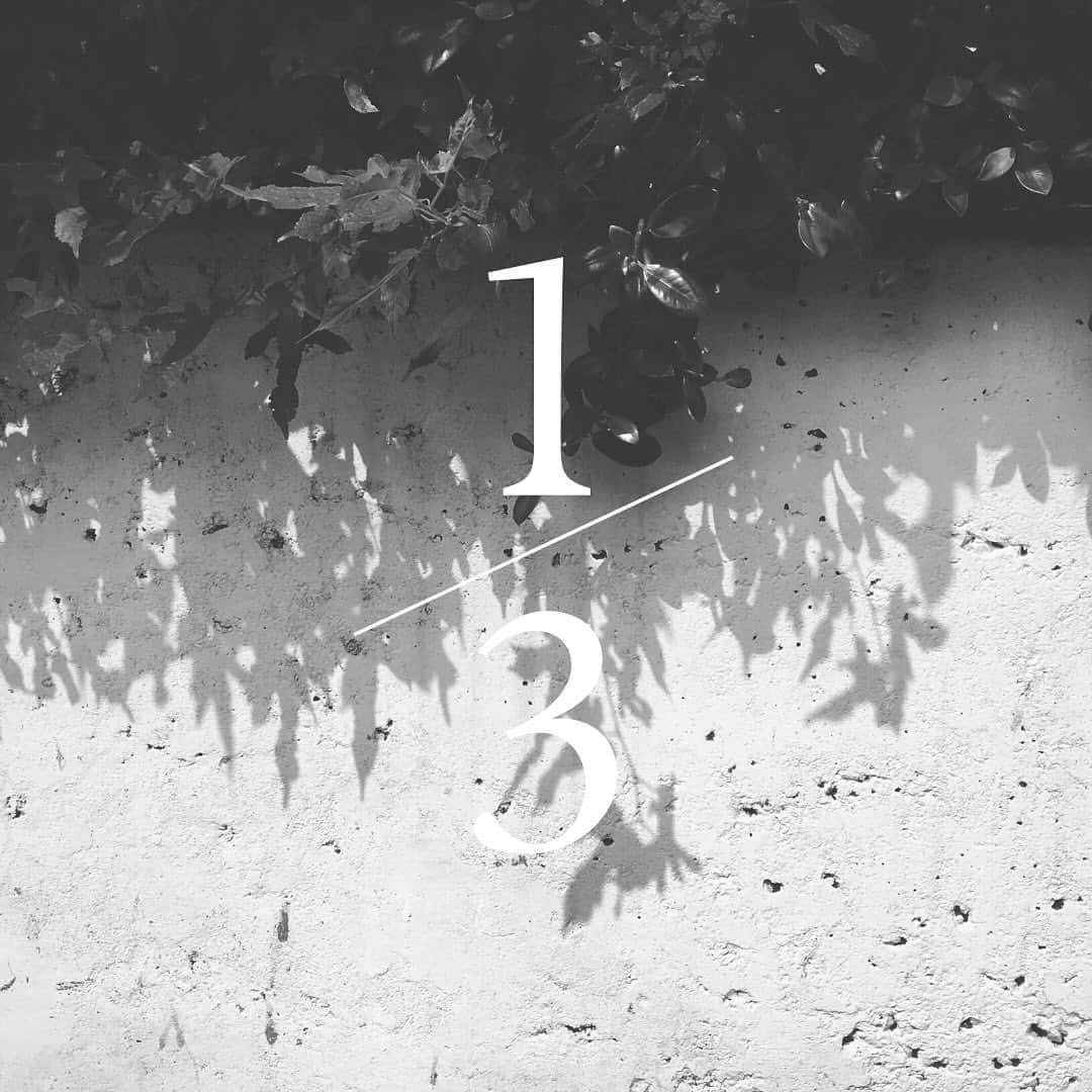 吉川めいのインスタグラム：「【日本語は英語に続く】I think I first heard this on a podcast.   Knowing the 1/3 Principle can help you to overcome fear of exposure and release anxiety about how you and/or your work may be received in the world.   I know it’s definitely helped me to let go of whatever remaining People-pleaser tendencies too 😌🌿 • • 以前プログラムで紹介したことのある「1/3の原理」。  最初はアメリカのポッドキャストで聞いたことがきっかけですが、他の人も「うちのお母さんも同じことを言ってた！」とか。  社会人として外で活動したり、様々な人付き合いの中で、人にどう思われるか、自分の仕事や意見はどう受け止められるかなど。気にし始めたらキリがないけど…   1/3の原理を覚えておいたら、余計な心配を手放しやすいかも。  💛🙏💛  自分リマインダーに「保存」してね🔖  #thoughtoftheday #releaseyourfears #anxiety #anxietyrelief #anxietyawareness #anxietysupport #positivethinking #今日のつぶやき #マインドフルネス　#ヨガライフ　#心配　#心配性　#思考力 #プラス思考 #思考　#心の健康 #心のケア　#メンタルヘルス #メンタルケア　#手放し」
