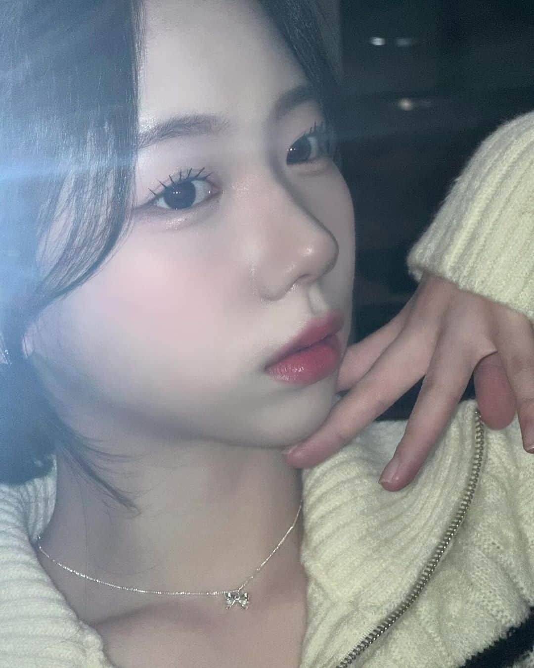 CLASS:yさんのインスタグラム写真 - (CLASS:yInstagram)「[#혜주]   ❄️BIRTHDAY GIRL⛄️🤍 클리키 많이 축하해 줘서 너무 고마워요 사랑해요🫶🏻  #CLASSy #클라씨 #HYEJU」12月9日 22時11分 - m25_classy