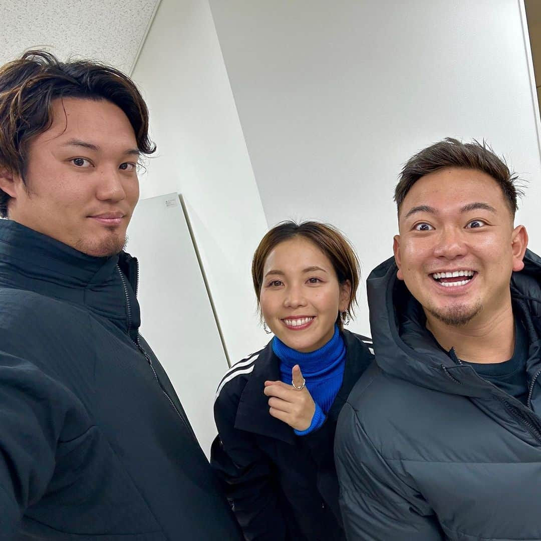 ヒロド歩美のインスタグラム：「大阪桐蔭のバッテリー⚾️ ご無沙汰しております！ ボランティアさせてもらいました☺️」