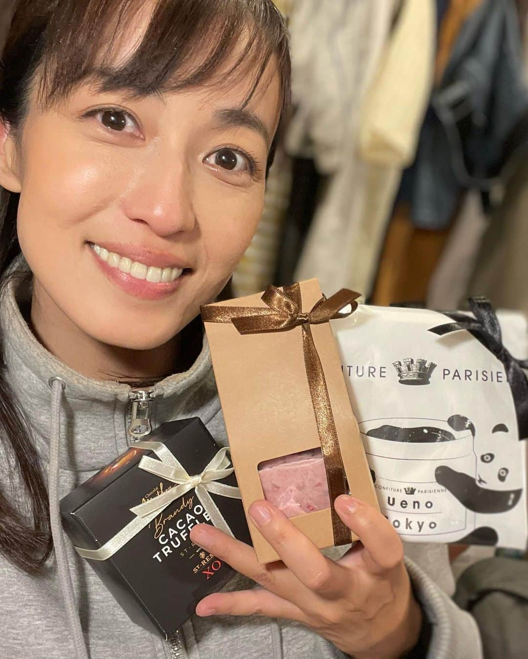 及川奈央さんのインスタグラム写真 - (及川奈央Instagram)「#トコトンいじはり 9日目へ御来場くださった皆様、ありがとうございました！  残り1回千穐楽を残すのみとなりました。  最後まで涼子として大黒湯に居られる時間を噛み締めます。 お客様に心温まっていただけますように。  明日10日(日)下北沢小劇場B1にて 御来場を心よりお待ちしております❁*.ﾟ」12月9日 22時25分 - naooikawa