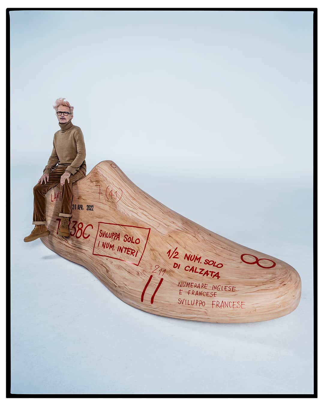 トッズのインスタグラム：「Artistry that transcends reality, where wooden shoes last are super oversized. The Art of Craftsmanship, A project by Tim Walker.  #Tods #TodsHeritage #TimWalker」