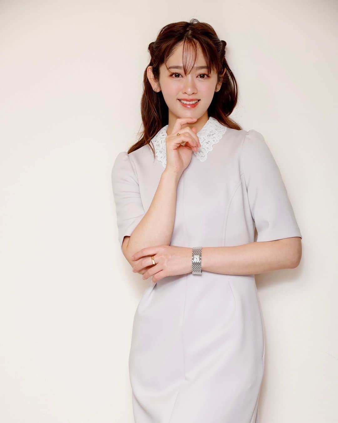 池田裕子のインスタグラム：「12月7日発売「週刊実話」 美女ざんまいインタビュー 掲載されています💎💎💎」