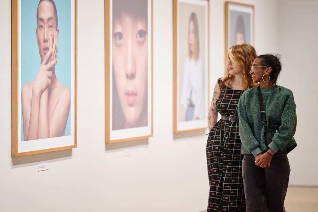 フィラデルフィア美術館さんのインスタグラム写真 - (フィラデルフィア美術館Instagram)「Spend the weekend exploring our galleries and discovering your new favorite artist.  Buy tickets at the link in our bio.  #philamuseum #philly #explorephilly #philadelphia #artmuseum」12月9日 23時38分 - philamuseum