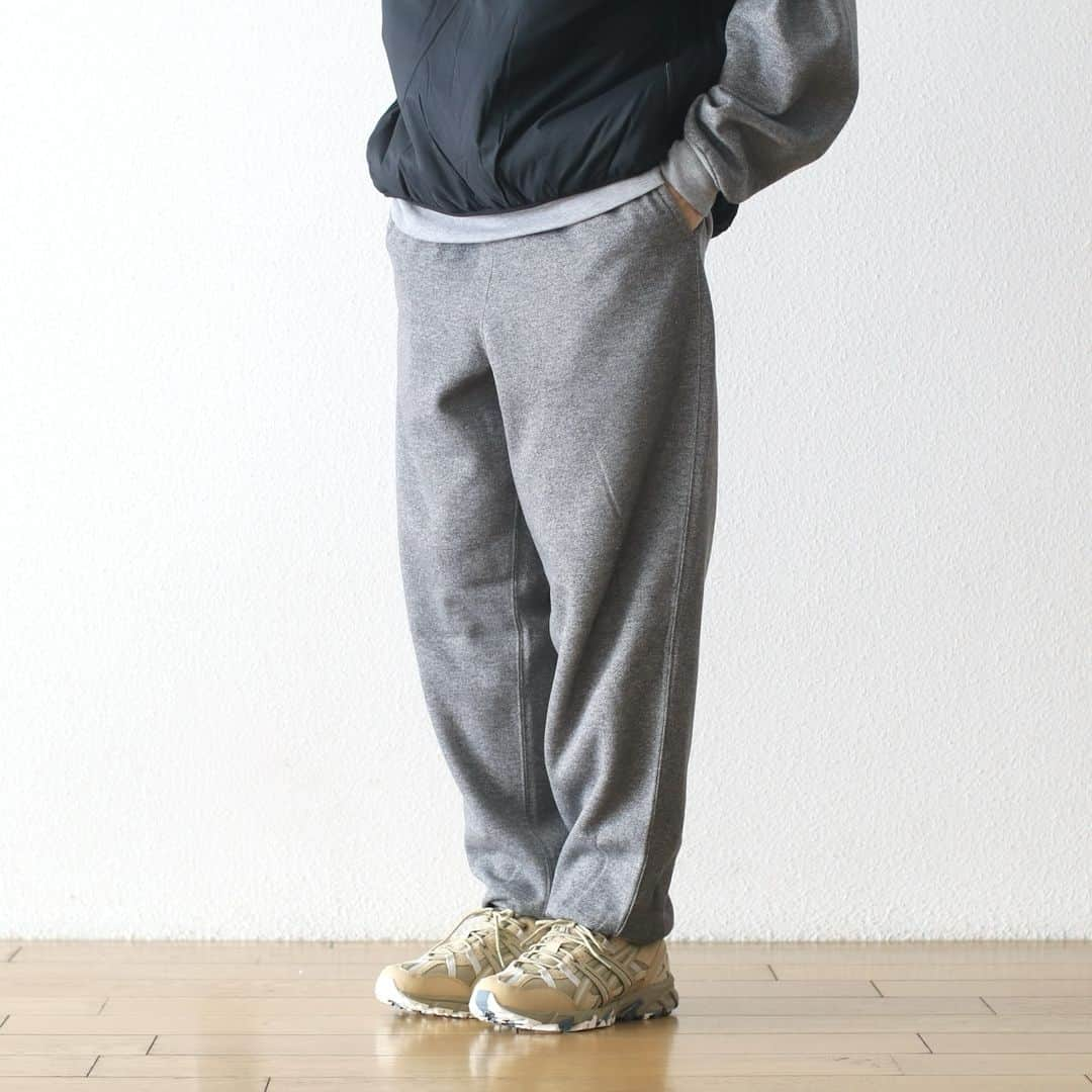 wonder_mountain_irieのインスタグラム：「_ DAIWA PIER39 / ダイワピアサーティナイン "TECH SWEAT PANTS" ￥15,400- _ 〈online store / @digital_mountain〉 https://www.digital-mountain.net _ 【オンラインストア#DigitalMountain へのご注文】 *24時間受付 *14時までのご注文で即日発送 tel：084-973-8204 _ We can send your order overseas. Ordering procedure details can be found here. >>http://www.digital-mountain.net/html/page56.html  _ #DAIWAPIER39 #ダイワピアサーティナイン _ 実店舗：#WonderMountain  〒720-0043  広島県福山市船町2-23 JR 「#福山駅」より徒歩10分 #ワンダーマウンテン #japan #hiroshima #福山 #福山市 #尾道 #倉敷 #鞆の浦 近く _ WOMEN/GOODS： @hacbywondermountain _」