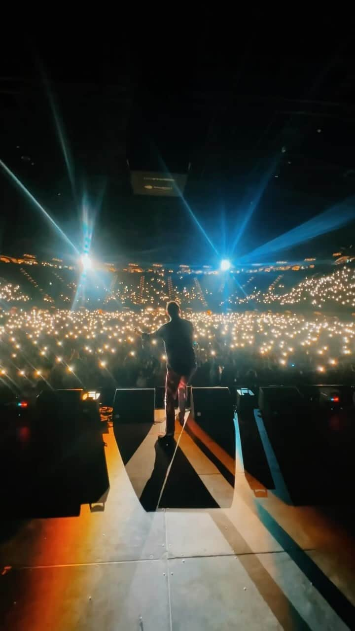 Luisa Fernanda Wのインスタグラム：「Reviviendo momentos @cervezaandinacolombia Este 2023 fue una fiesta gracias a Andina VIP. Disfrutamos de las mejores experiencias musicales: Mora, Cervezodromo y Megaland y el próximo año va a estar mejor 🎉  #AndinaVIP @cervezaandinacolombia」