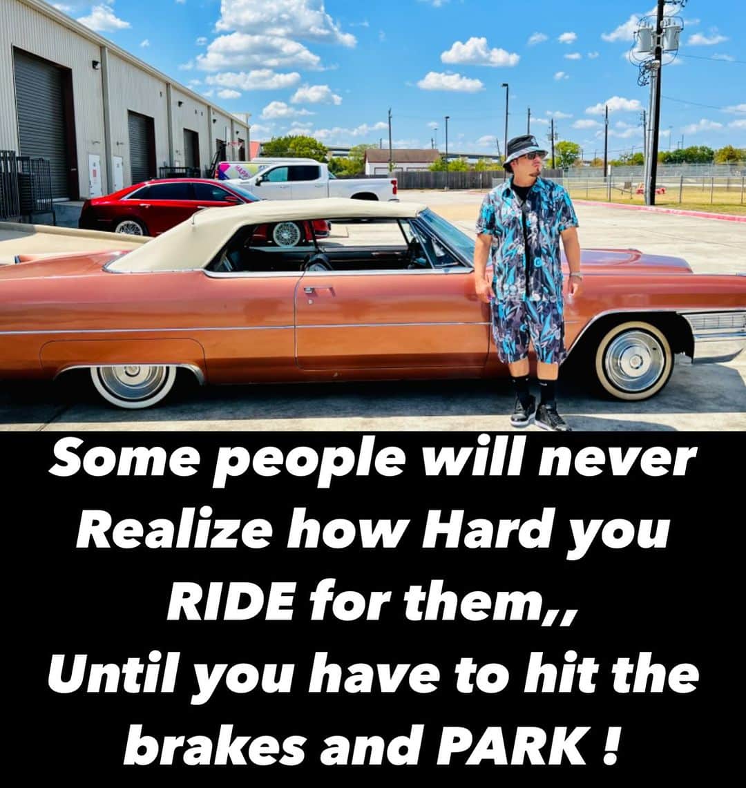 ベイビー・バッシュのインスタグラム：「Sometimes you gotta park the whip grab the keys and shut it down! lol」