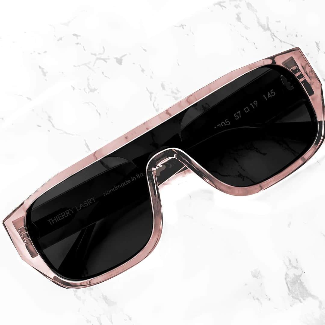 ティエリー ラスリーのインスタグラム：「the THIERRY LASRY “KLASSY” shield sunglasses in translucent pink acetate w/ grey lenses #thierrylasry #handmadeinitaly」