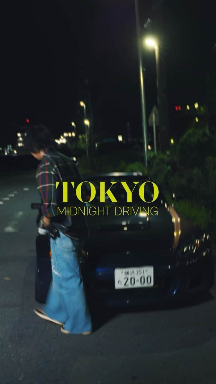 大湯都史樹のインスタグラム：「midnight driving🌙🌉🗼  【 My car S2000 JIRO】 #マイカー #車遊び #愛車 #二郎君 #s2k #s2kgram #s2k_socal #JIROKUN  #hondajdm #asmyokohama #bridgestonetires #mugen #2000 #vtec #jdm #todaracing #mugen #s2000 #jdmdrift #jdmhonda  @tomatotaisa 🎥」