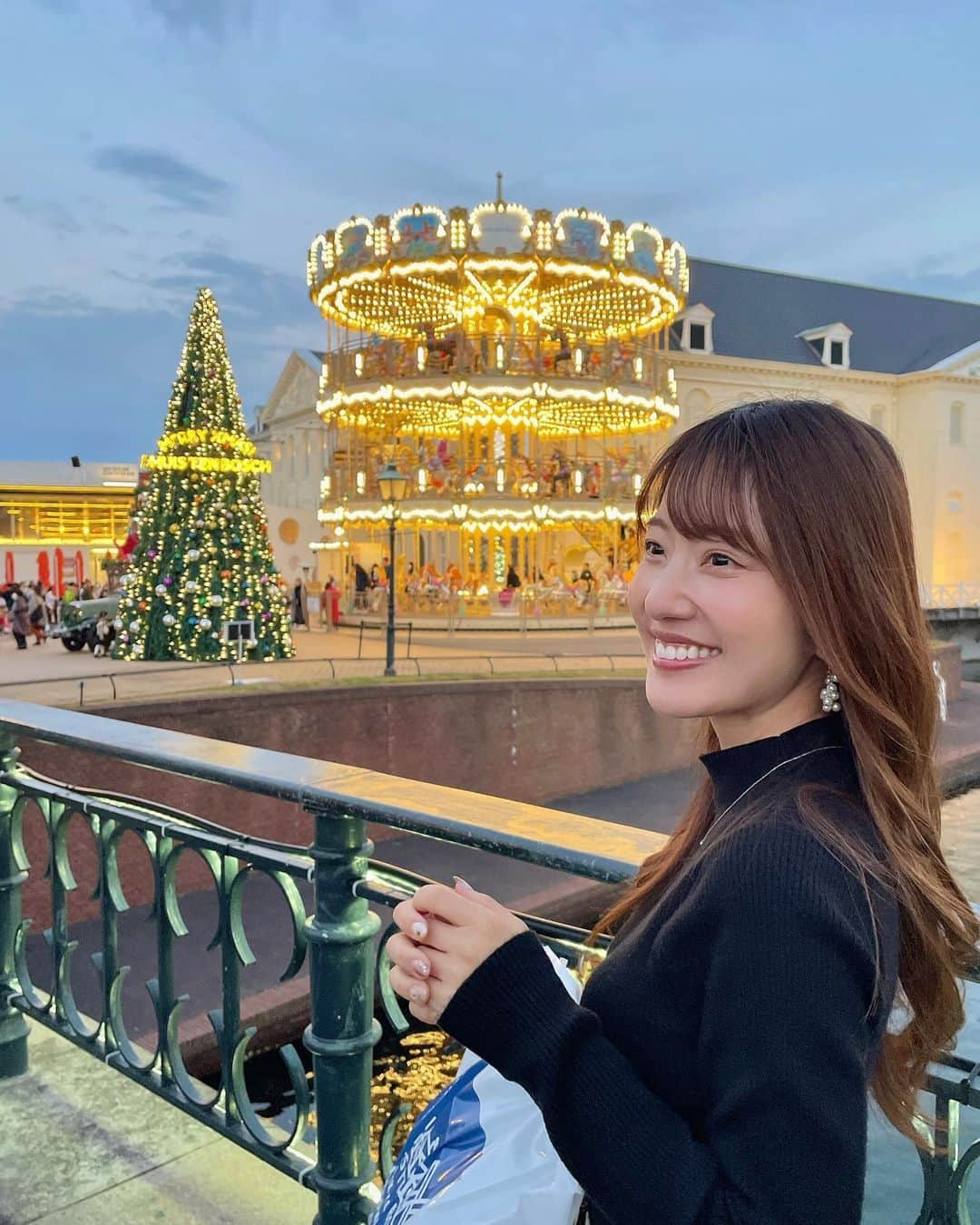 原直子さんのインスタグラム写真 - (原直子Instagram)「Huis Ten Bosch🇳🇱🌷🍷🧀✨  大人になって益々楽しめるようになった場所のひとつ✨ 街並みは何度見ても美しくて歩いてみて回るだけでも楽しい！！ 日帰り弾丸で行って来ました✨  #ハウステンボス #長崎観光  #クリスマスイルミネーション #イルミネーション #九州旅行 #原直子」12月10日 19時38分 - naoko_15_hara