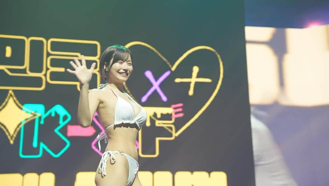 本郷愛のインスタグラム