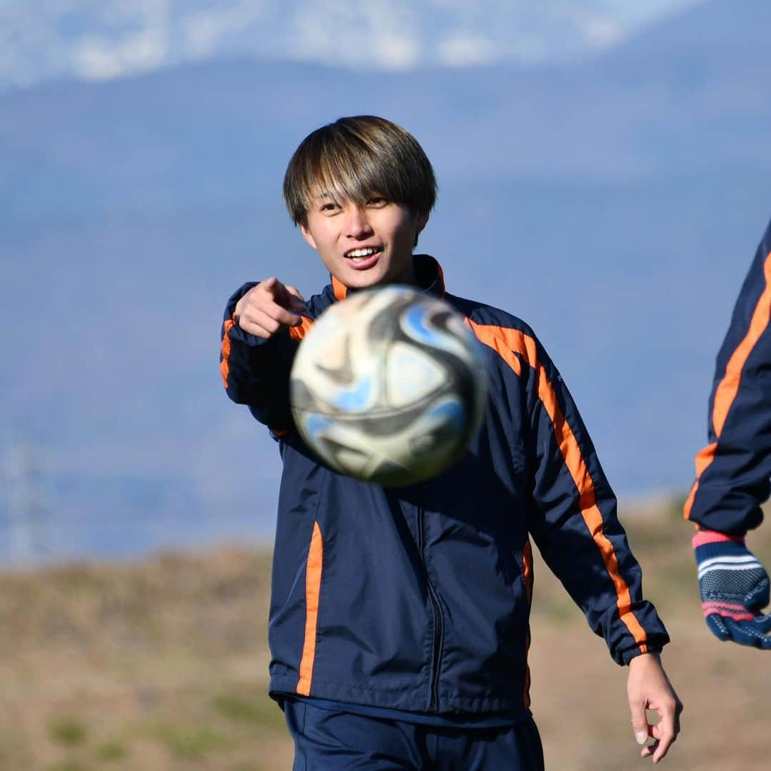 AC長野パルセイロさんのインスタグラム写真 - (AC長野パルセイロInstagram)「. 🟠2023/12/10 Training!! . 🤗🦁 . . ▼年内のチーム練習は12/11(月)まで🏃‍♂️💨 . . #長野をオレンジに #prideofnagano #acnp #パルセイロ #ac長野パルセイロ #長野 #jリーグ」12月10日 20時18分 - acnaganoparceiro.official