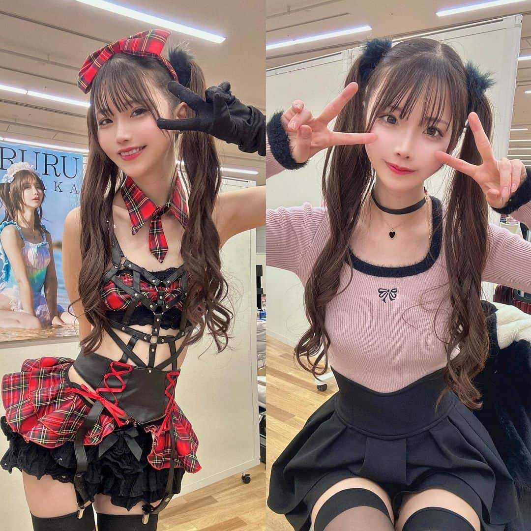 倉坂くるるのインスタグラム：「#コスケット　では 赤チェックの衣装とピンク黒の私服で 撮影対応してたよ🩷  会いに来てくれた皆様本当にありがとう！！  ギリギリ間に合った新刊「ちゅらちゅら」は 今までに出した写真集の中で一番ページ数が多い70p！ 楽しんでもらえてたら良いな、どきどき  #コスプレ #コスプレイヤー #cosplay #cosplayer #cosplaygirl #japanesegirl  #角色扮演 #自撮り女子 #costume #coser」