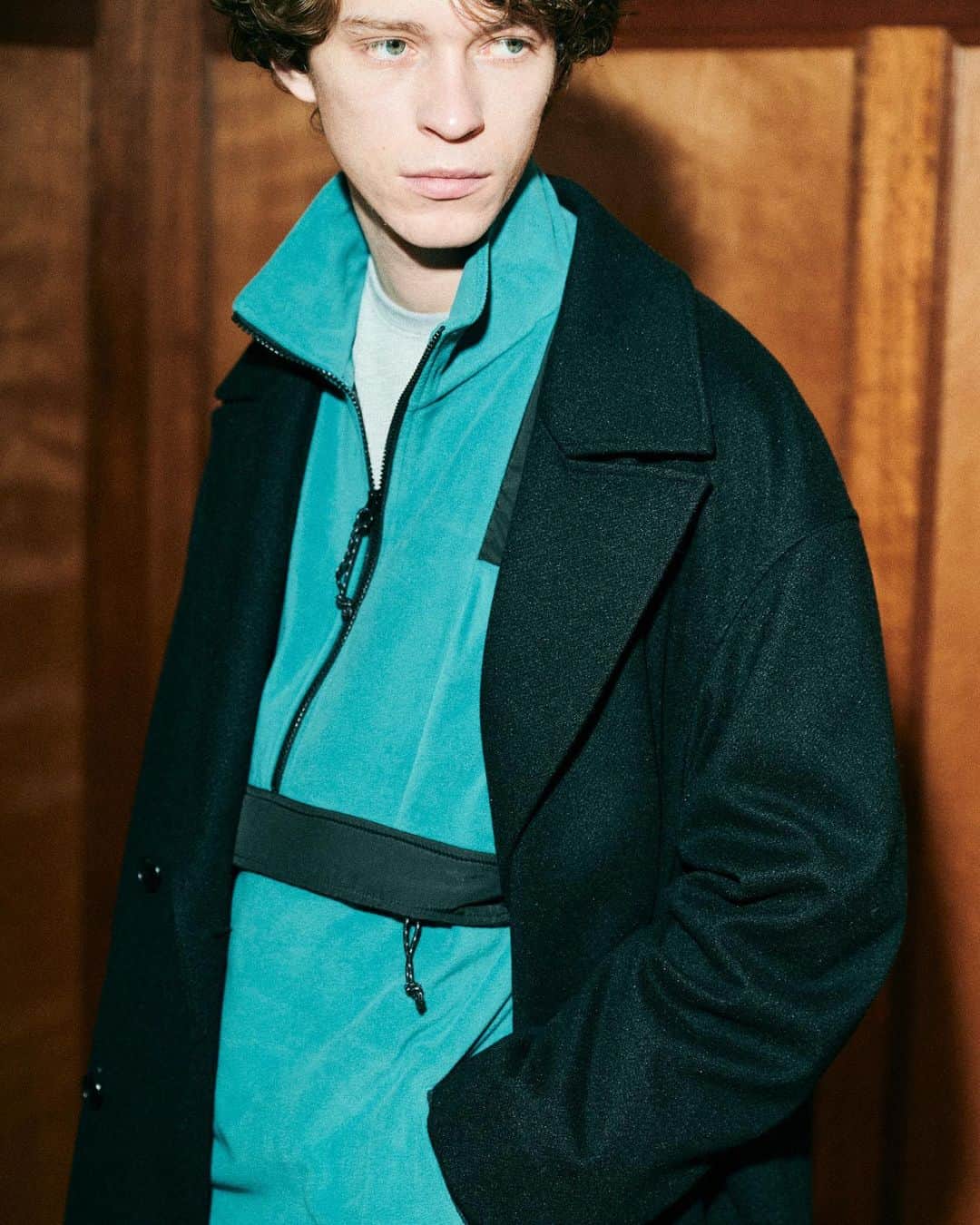 JOURNAL STANDARD relumeさんのインスタグラム写真 - (JOURNAL STANDARD relumeInstagram)「Mixture  JOURNAL STANDARD relume WINTER STYLE 2023-2024  冬の訪れを感じる12月は、「何をどう着ようか」とコーディネートに一番迷う時期。裏を返せばファッションが楽しい時期とも言えるはず！本ページでは、ダウンベストをインナーにしたり、ロングコートにフリースのセットアップを合わせたりと、スタイルMIXをキーワードにrelumeアイテムのバラエティに富んだ掛け合わせをご紹介します。  全編はベイクルーズストア特集ページよりご覧いただけます。 https://baycrews.jp/feature/detail/10770  #sierradesigns #firstdown #2023aw #2024ss #journalstandardrelume  #ジャーナルスタンダードレリューム」12月10日 20時32分 - js_relume