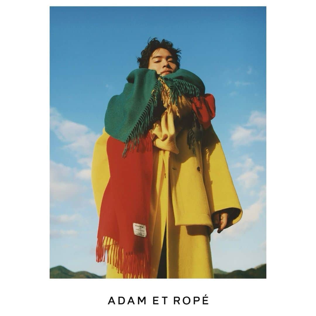 TEPPEIのインスタグラム：「…  ⁡ styling for ADAM ET ROPÉ HOMME" 2023-24 Holiday Special ⁡ -ADAM ET ROPÉ HOMMEとアーティストSIRUPが織りなす、胸踊る船旅の⾏先- ⁡ Photographer_Yuji Watanabe @yuji_w57 Stylist_TEPPEI @stylist_teppei Hair_Yu Nagatomo @yu_nagatomo Makeup_Suzuki @suzuki_makeup Art director_Hayato Hirahara @hayato.hirohara Producer / Casting_Takeru Kudo @kudotakeru  ⁡ Cast_SIRUP @sirup_insta」