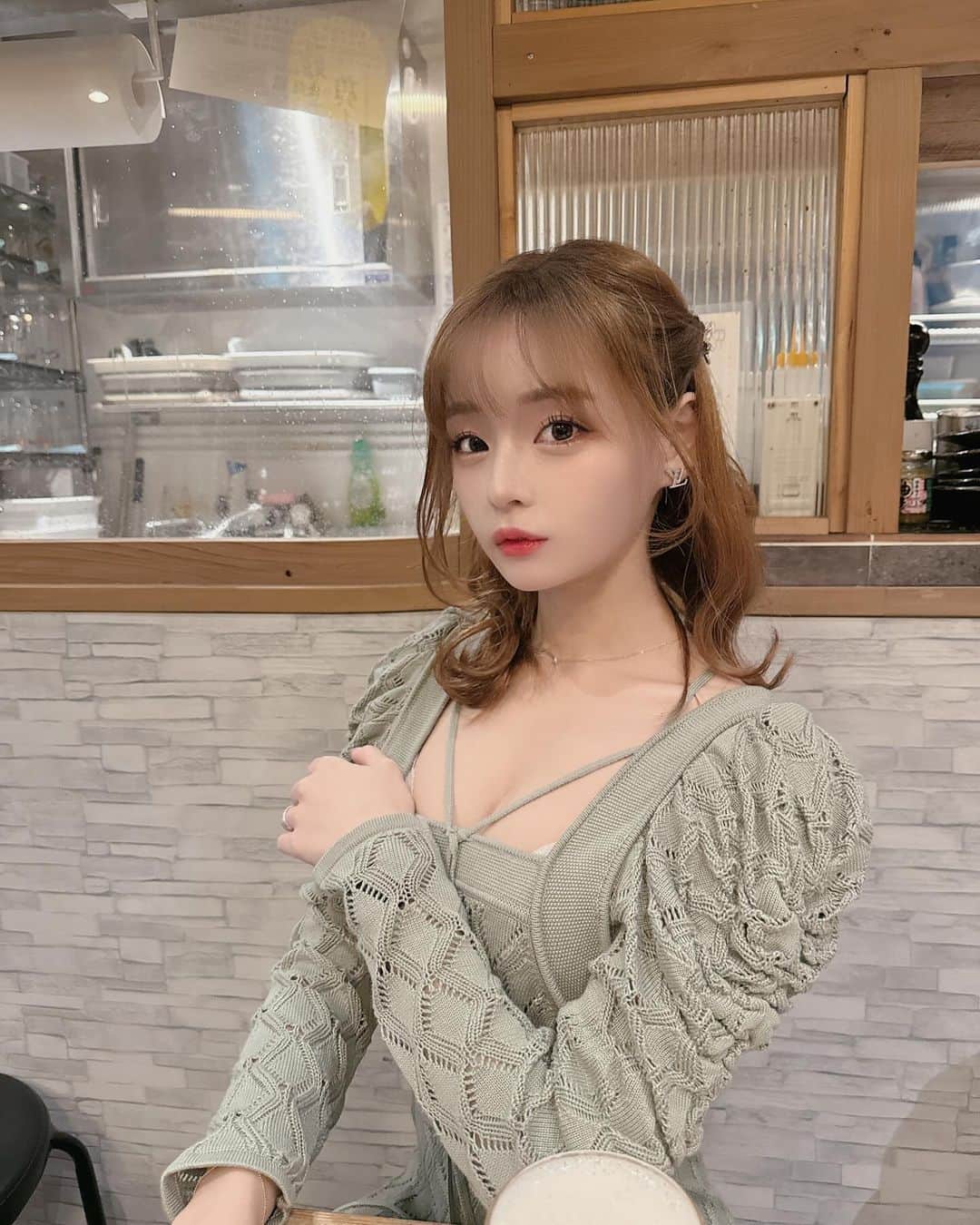 白石佑梨亜さんのインスタグラム写真 - (白石佑梨亜Instagram)「ごはんだーいすき♡  デザートがフクロウさんでかわいかったぁ〰️✨  #PR @evoluto.ikebukuro #池袋駅前酒場えぼると #えぼると #池袋居酒屋 #池袋飲み #池袋デート #池袋ネオ大衆酒場 #池袋酒場」12月10日 20時05分 - yuria.1