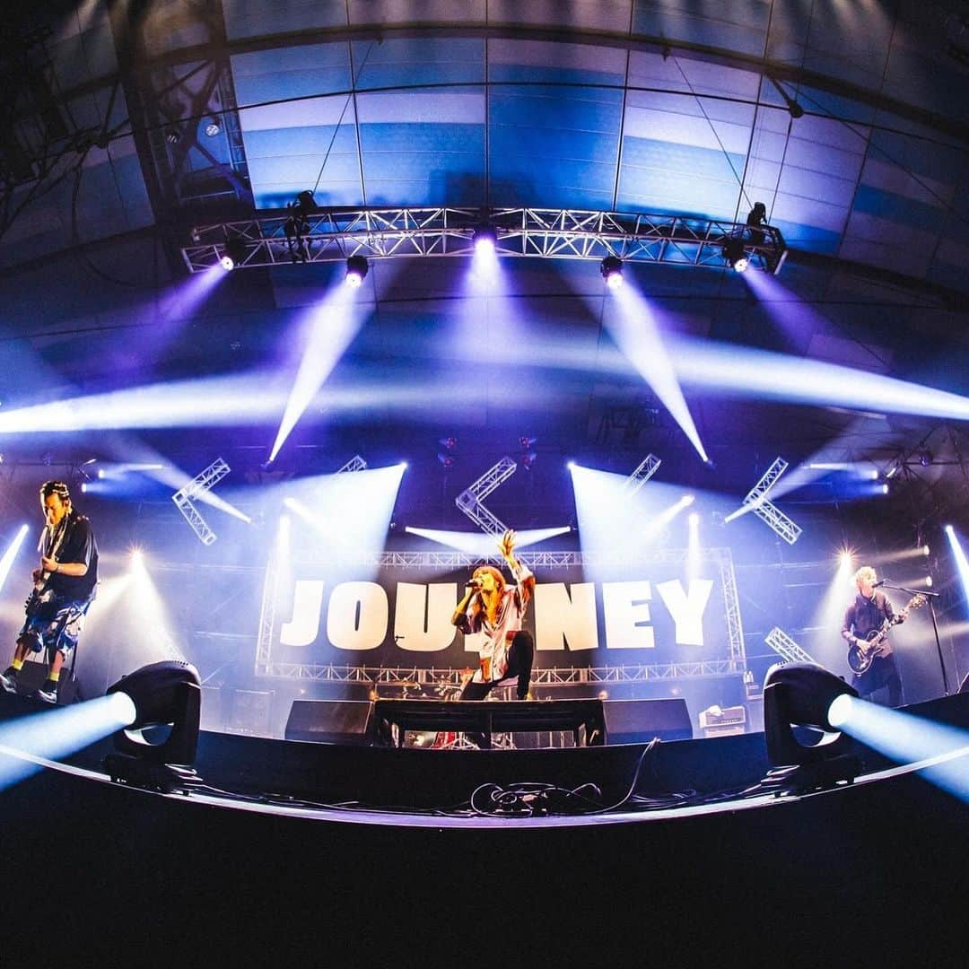 上杉研太さんのインスタグラム写真 - (上杉研太Instagram)「『TOHOKU MUSIC JOURNEY 2023』  夢メッセみやぎ   仙台にて初開催のフェス  とても思いのこもったフェスでした  フロアの気持ちもビシビシ伝わったよ  ありがとうございました⚡️⚡️⚡️⚡️  Photo by @cazrowaoki」12月10日 15時06分 - kentauesugi